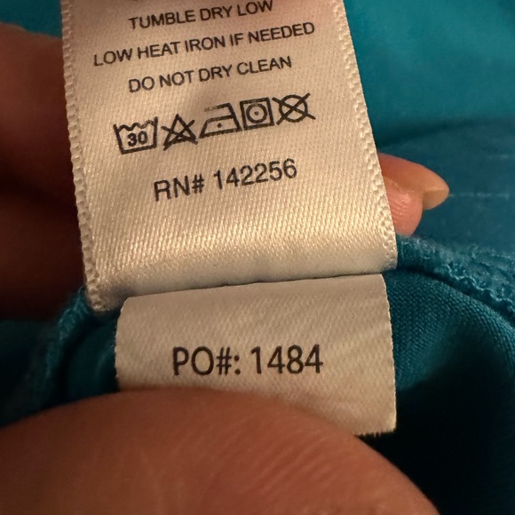 EUC small Figs scrub set - Picture 4 of 4